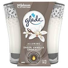 Glade Candle Sheer Vanilla Embrace 96g